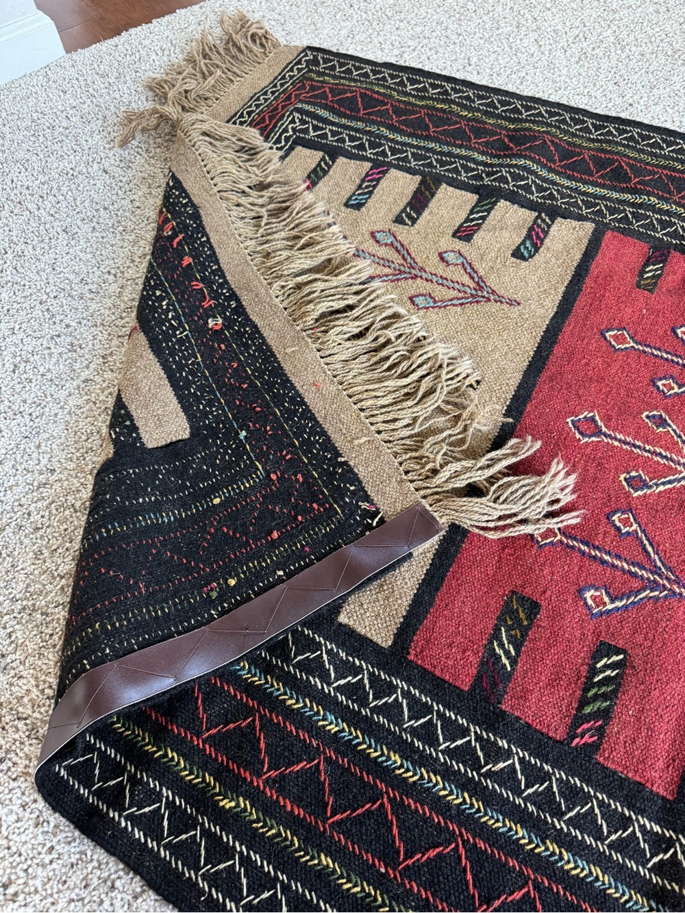 Handwoven Decorative Area Rug in Red and Tan - Picture 5 of 7